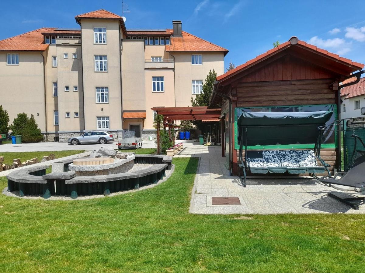 Apartments And Rooms Kod Eli Ravna Gora Zewnętrze zdjęcie
