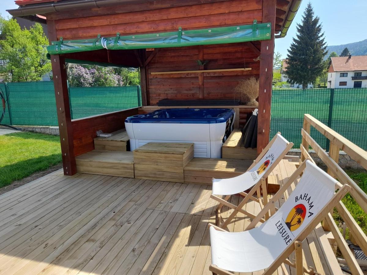 Apartments And Rooms Kod Eli Ravna Gora Zewnętrze zdjęcie