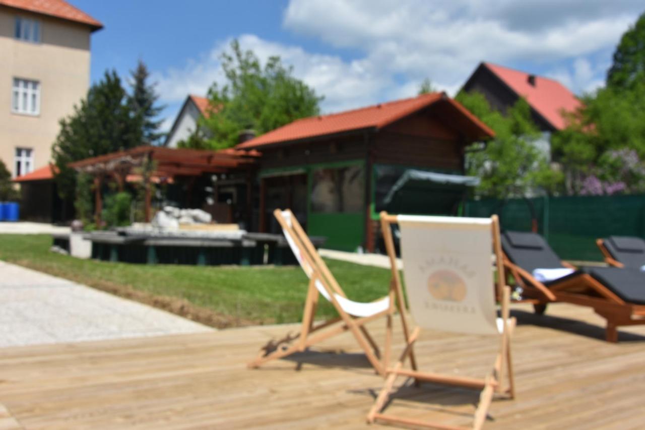 Apartments And Rooms Kod Eli Ravna Gora Zewnętrze zdjęcie
