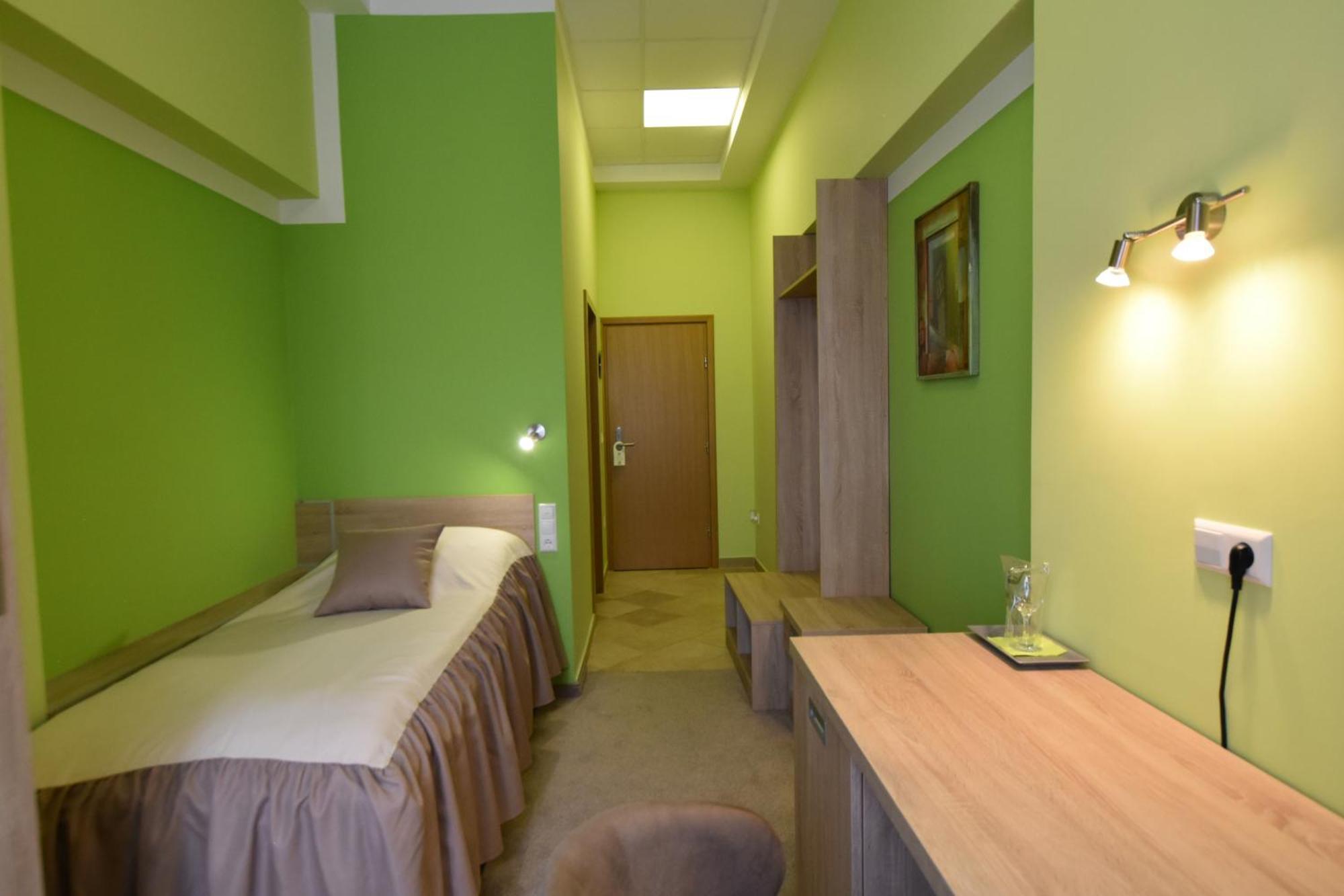 Apartments And Rooms Kod Eli Ravna Gora Zewnętrze zdjęcie