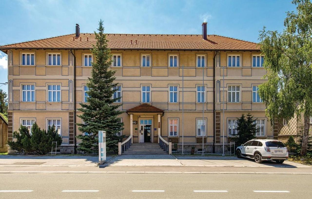 Apartments And Rooms Kod Eli Ravna Gora Zewnętrze zdjęcie